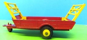 Dinky Toys 320 Halesowen Hay trailer