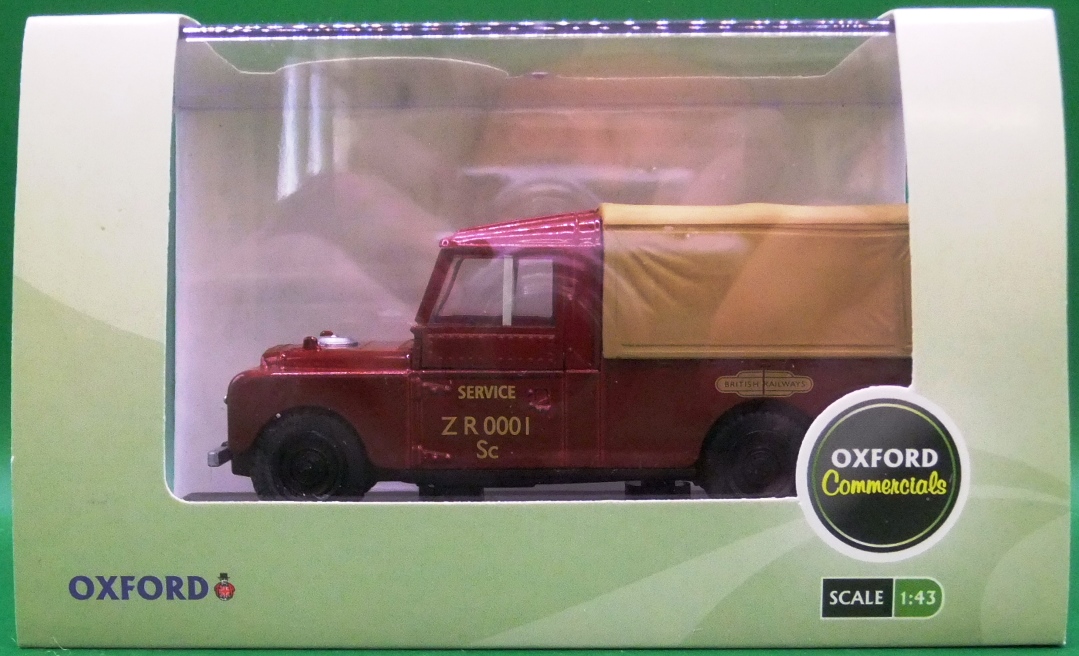 1:43 Oxford Diecast Landrover 109 - British Railways Service Van