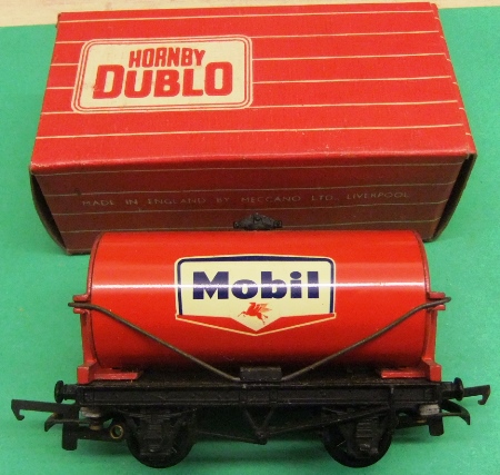 Pre-owned Hornby Dublo 4677 Mobil Tank Wagon conversion