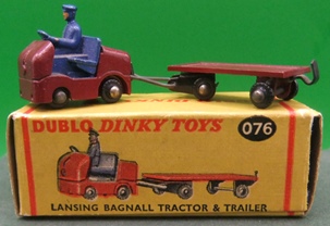 Dublo Dinky 076 Lancing Bagnall Station Tug & Trailer