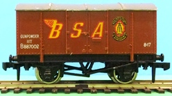 Wrenn W5009 Gunpowder Van - BSA with Hornby Dublo couplings