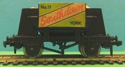 Wrenn W5006R Ore Wagon 'Southdown' (Black) with Hornby Dublo couplings