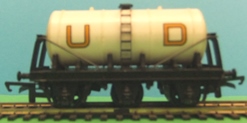 Wrenn W4657 6-wheeled Tank Wagon - U.D. 