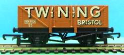 Wrenn W4660P 5-plank Wagon - Twinings