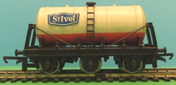 Wrenn W5013  6-wheeled Tank Wagon