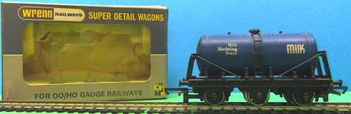 Wrenn W5023 6-wheeled Tank Wagon MMB