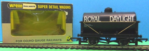 Wrenn W5062 Petrol Tank Wagon - Royal Daylight