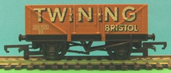 Wrenn W5075 Coal Wagon with Load  - Twining - Light Brown